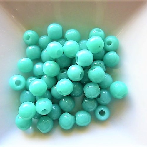 50 perles rondes 6 mm en verre de briare vert d'eau