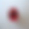 Perle ronde  verre murano 16 mm rouge fleur blanche sur noir touches éclats or