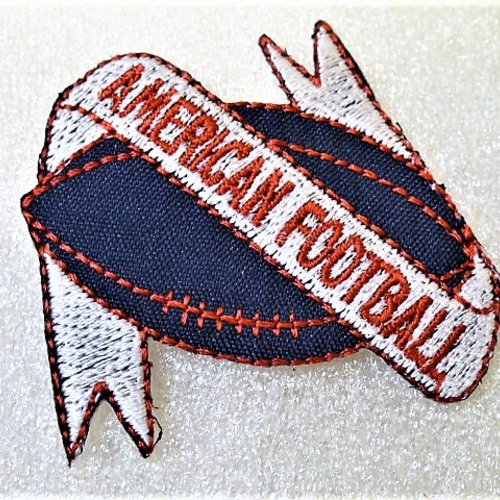 Applique américan football 9047.3 blanc et bleu marine vintage patch écusson pour customisation couture à coller ou à coudre