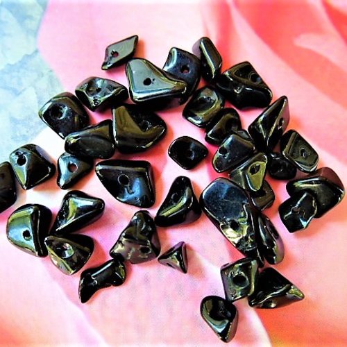 25 perles chips obsidienne 4/8 mm pierre noire black stone