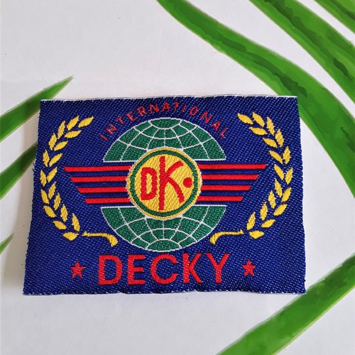 Applique d k "international decky" patch, écusson thermocollant vintage pour customisation couture vêtements et accessoires