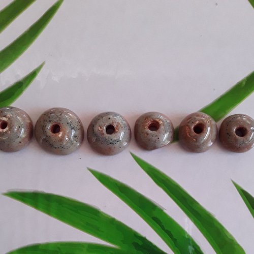 6 perles céramique 15 à 19 mm demi rondes cabochon, beige rosé et gris faites mains