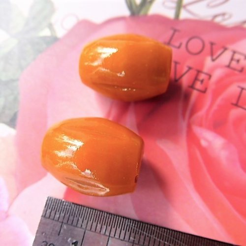 Perles en verre de bohème orange forme olive 19 mm