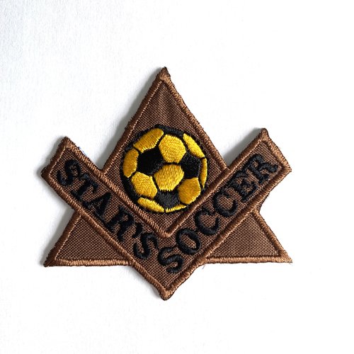 Applique sport américain "star's soccer" fond marron, ballon jaune patch écusson vintage customisation vêtement et accessoire, à coller