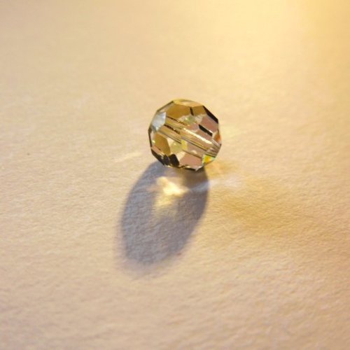 Perle swarovski ronde à facettes 7 mm cristal ab cristal fumé