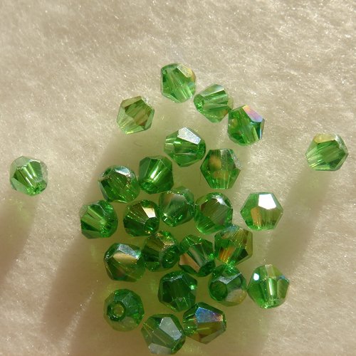 25 perles toupies 4 mm cristal ab vert malachite