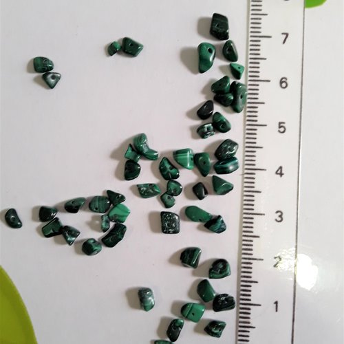 52 perles chips véritable pierre de gemme naturelle de malachite