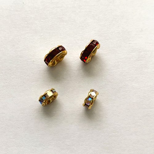 4 rondelles cristal strass et or 2 rouges, 2 diamants