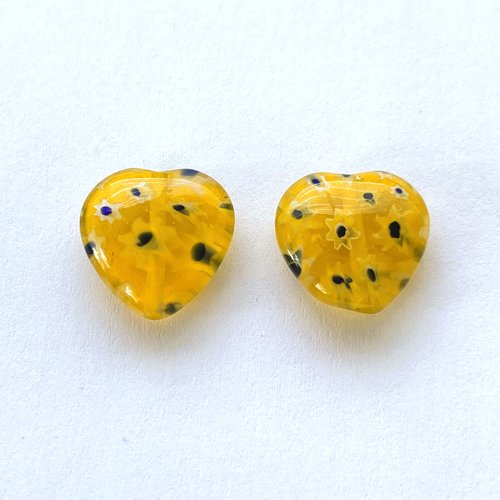 Coeurs millefiori jaunes 14 mm