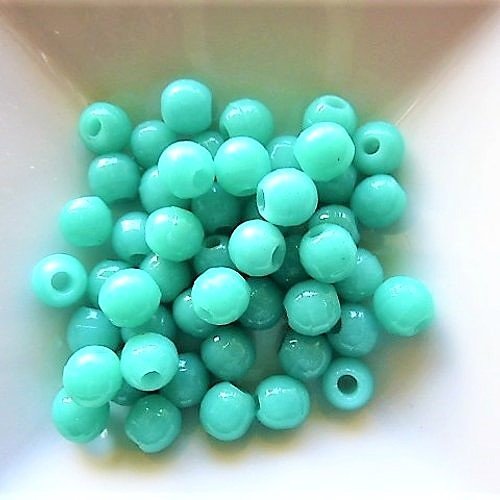 50 perles rondes 6 mm en verre de briare vert d'eau