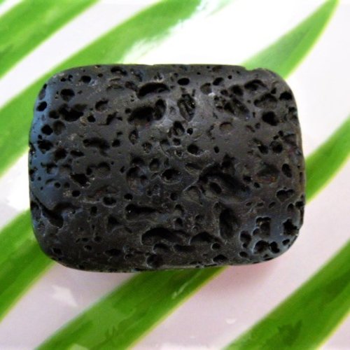 Perle pierre lave de roche noire rectangulaire 40 x 30 mm
