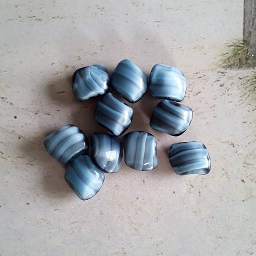 10 perles nacre coquillage conque carrées 13 mm tons bleus et gris