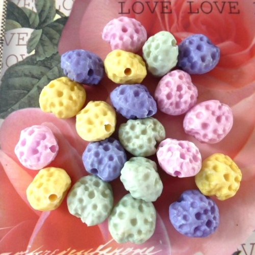 20 perles forme corail/éponges en acrylique diverses couleurs