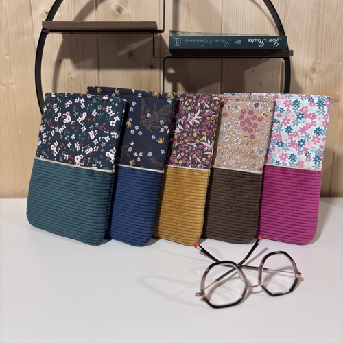 Pochette livre de poche-broché  molletonnée bi-ton – protège livre tissu – housse – pochette plusieurs couleurs
