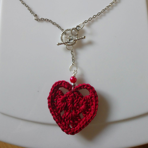 Collier rouge coeur