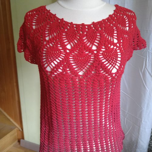 Top crochet dahlia