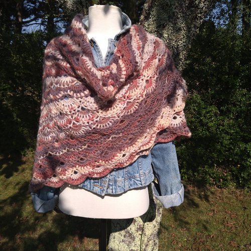 Châle crochet audrey