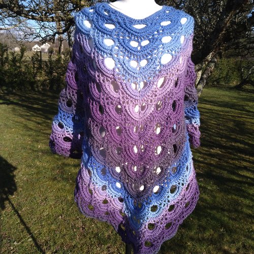 Poncho crochet lollipop