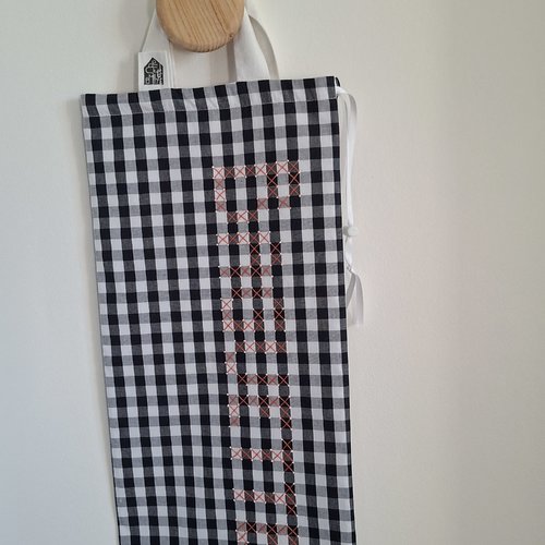 Sac à baguettes  (vichy noir & blanc / broderie suisse)