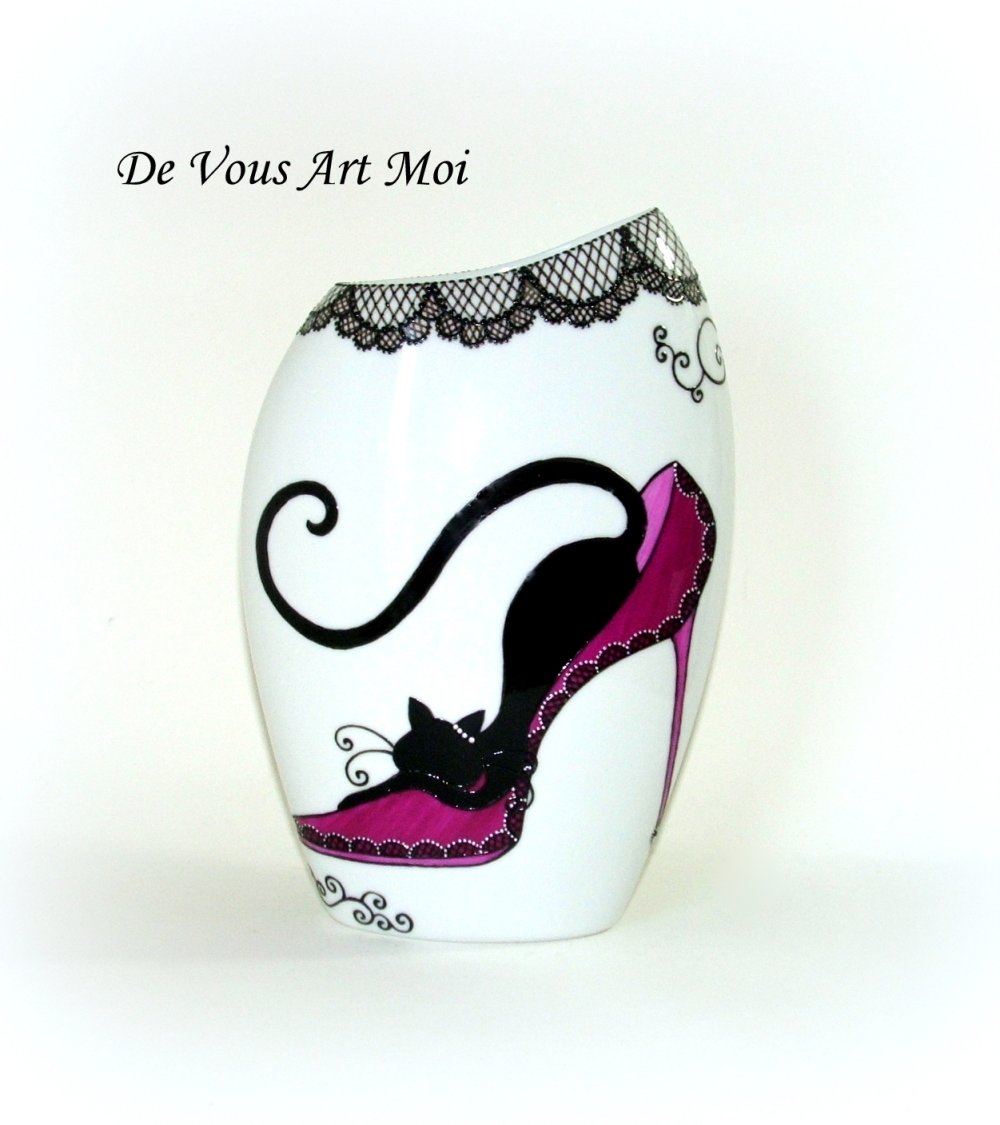 Vase Chat Porcelaine Peint Main Vase Rose Noir Fait Main Chat Noir Dans Escarpin Un Grand Marche