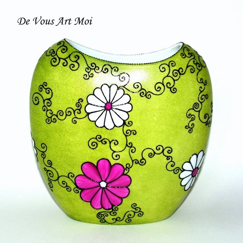 Vase colorée porcelaine,vase artisanal motif fleur,peint à la main,artisanal