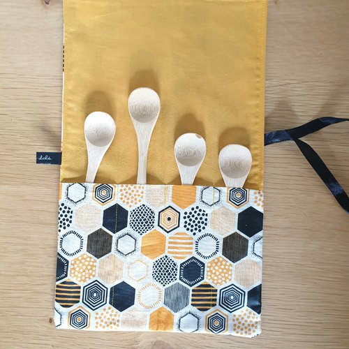 Pochette à couverts