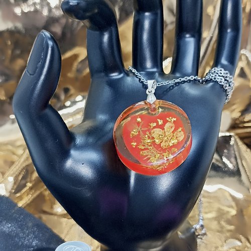 Collier cœur rouge