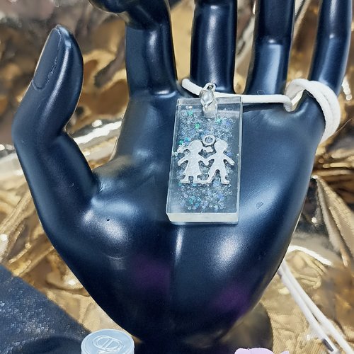 Collier rectangulaire "enfants"