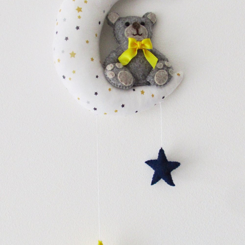 Mobile Bebe Lune Ours Etoiles Jaune Decoration Chambre D Enfant Un Grand Marche