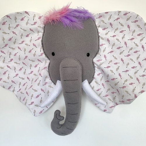 Trophée éléphant. tête d'éléphant en tissu. décoration chambre bébé. cadeau de naissance