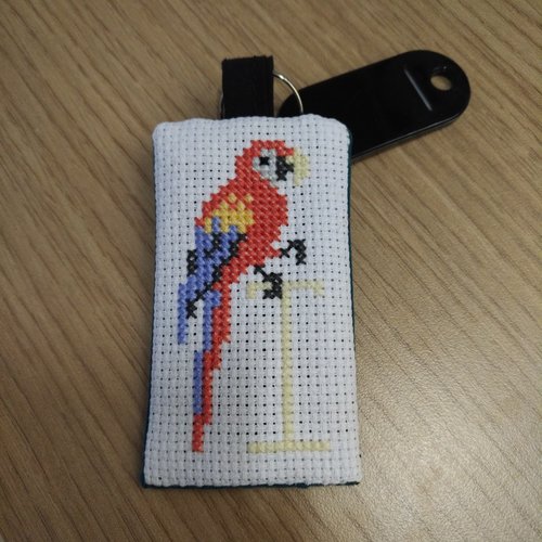 Petit porte clef perroquet