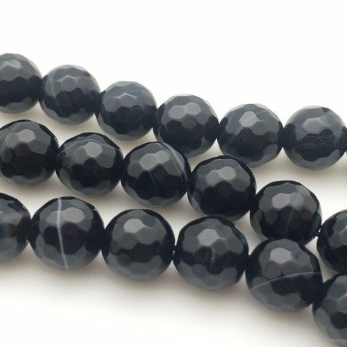 47 perles agate madagascar à facettes 8mm noir - p0080