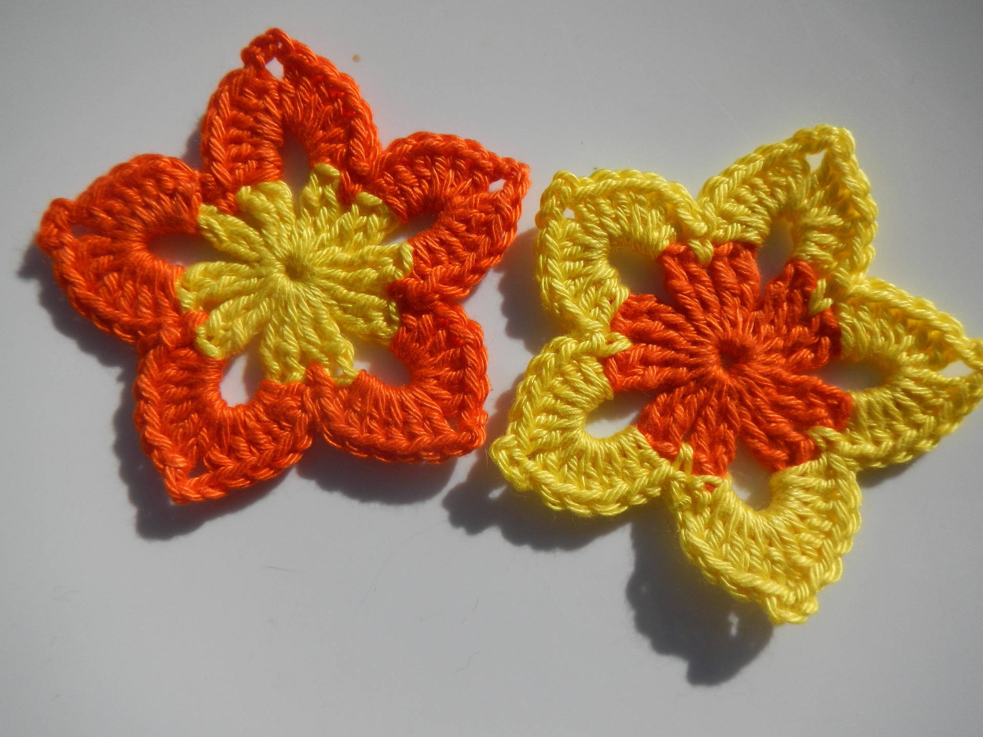 Lot De 2 Fleurs Au Crochet Appliques Au Crochet Appliques Fleur Un Grand Marché 7102