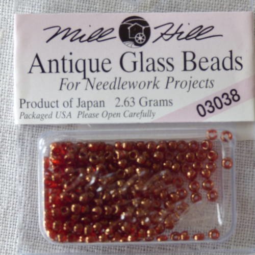 Perle mill hill antique  glass  beads 03038 