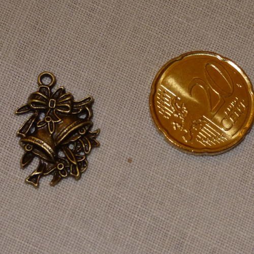 Charm cloche n°1  de noel en bronze 