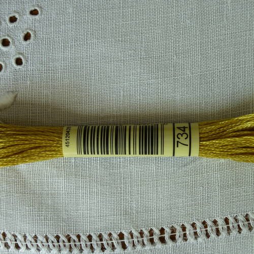 Fil à broder dmc mouliné coloris 734 