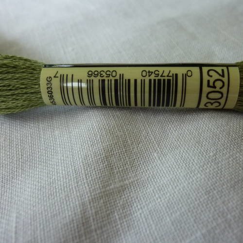 Fil à broder dmc mouliné coloris 3052 