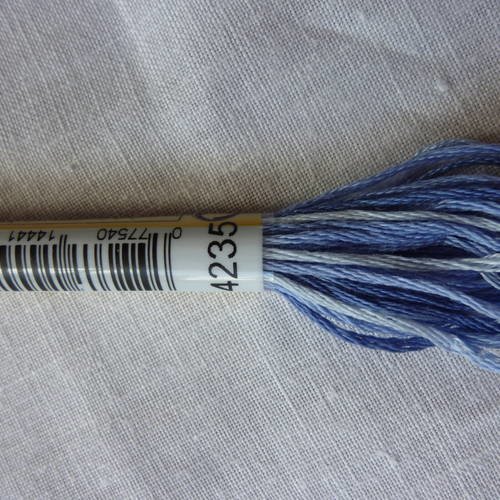 Fil à broder dmc mouliné variation coloris 4235