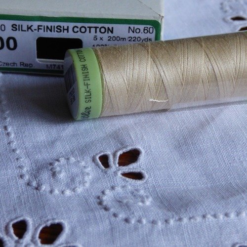 Mettler silk finish cotton 60 col 1000