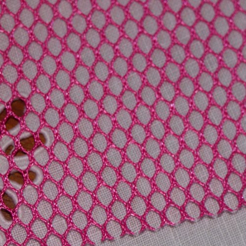 Coupon de tissus filet mesh fabric fuchsia