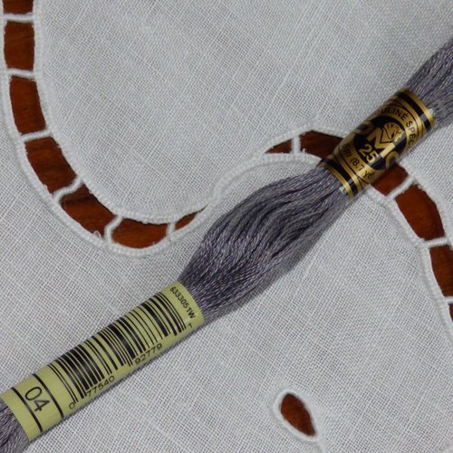 Fil à broder dmc mouliné coloris 04