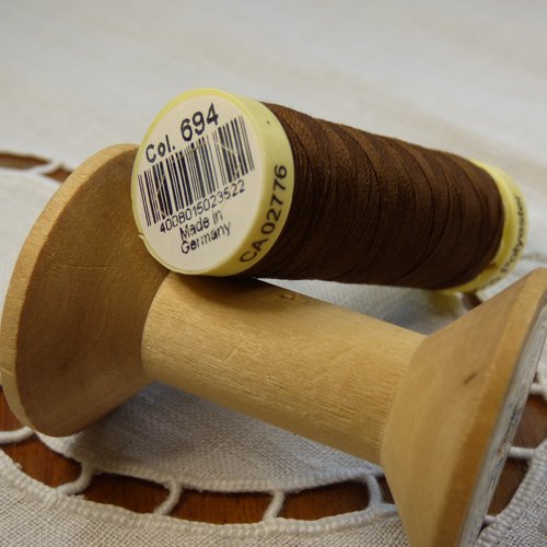 Fil à coudre gutermann col 694 en 100m