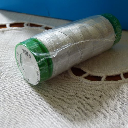 Aurifil allegro 40  ref 2600