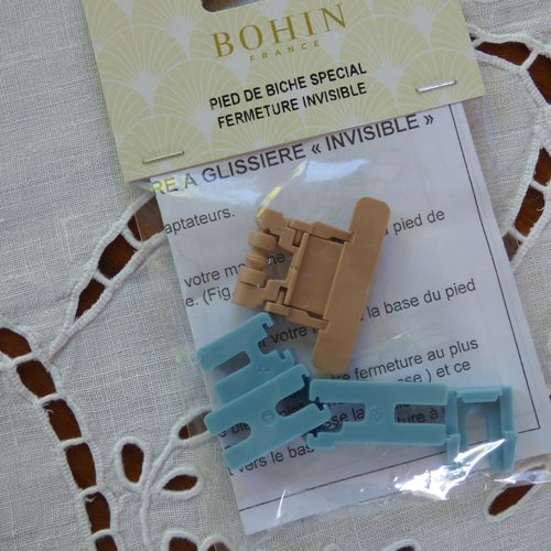 Pied de biche spécial fermeture invisible