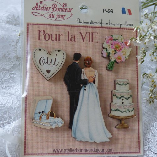 Pochette bouton en bois  thème mariage p-99