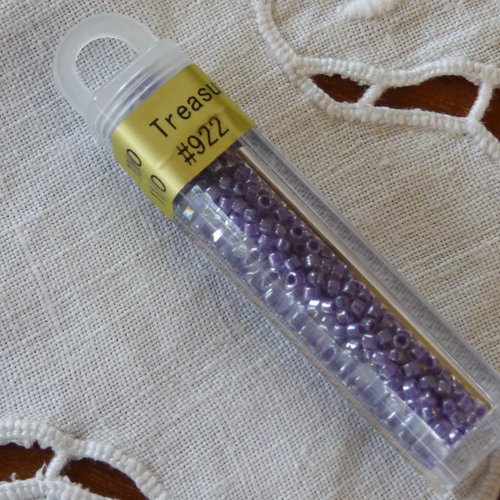 Perle 11/0 toho col 922