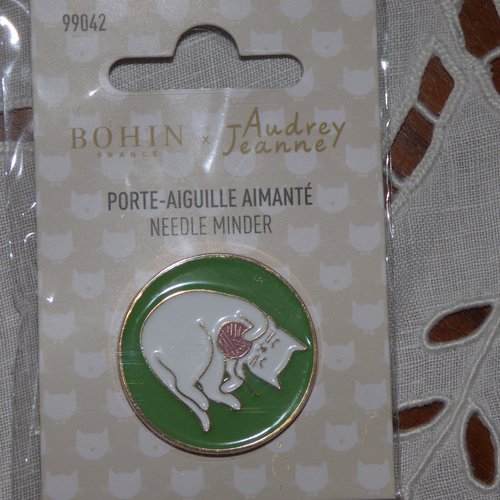 Porte aiguille aimanté ref 99042