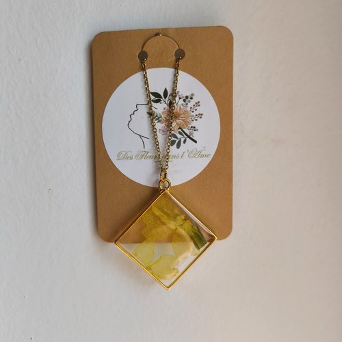 Collier " douce fleur "