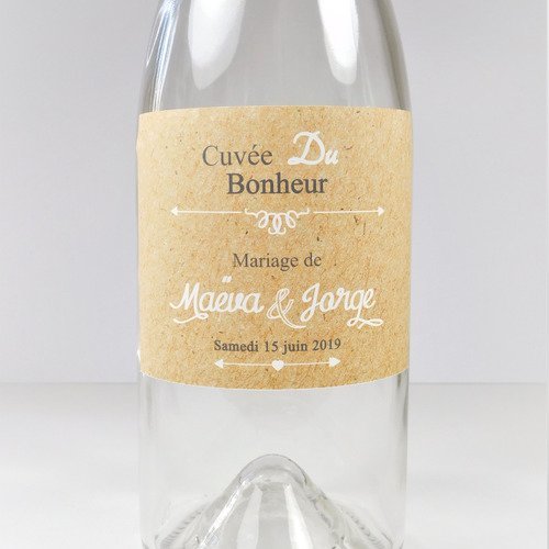 Etiquettes personnalisées pour bouteilles de vin, champagne - étiquettes de  vin. texte et couleurs aux choix - Un grand marché