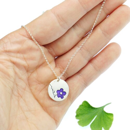 Pendentif rond avec chaine fleurs de cerisier violette en argent massif 925/1000